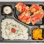 紅しょうが味からあげ弁当(からあげ金と銀 横浜橋店)
