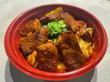 【大人気♪】ホルモン焼肉2色丼(牛レバー＆牛ハツ)（焼肉 源）
