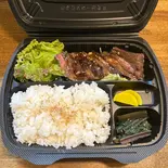 牛ハラミ弁当(居酒屋わんちゃん)