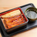 蒲焼:黒白 鰻大 ご飯並(うな重 アークヒルズ店)