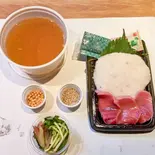 【冷】まぐろ山かけとろろ茶漬け(ご飯220g)（寿司割烹山水）