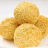 ごま団子4個(芝麻球)（炉鼎技マーラータン心斎橋店）