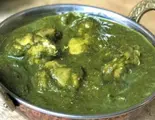 サグチキンカレー（インドアジア料理家帝 YETI）