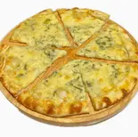 濃厚ブルーチーズピザ Blue cheese pizza（Pizza ＆ Kebab LOKANTA petit）