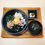 チキンまぜ飯（たべ呑み屋 じゅじゅ）