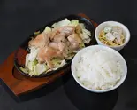 トリキャベツニンニク弁当（切磋琢磨）