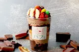 ざくざくイチゴバナナチョコパフェ《STRAWBERRY ＆ BANANA CHOCOLATE》（21時からパフェ吉祥寺本町4丁目店）
