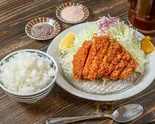 ロースかつ弁当（とんかつ檍のカレー屋 いっぺこっぺ 横浜元町店）