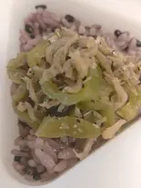 万願寺唐辛子とじゃこ煎り（おにぎりや ヤソハチ）
