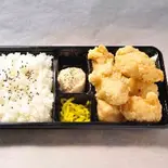 【弁当】ゆず胡椒弁当 Bonless Fried Chicken Bento Box(Yuzu kosho) 小(約4ヶ)S(About 4pcs)（ジョニーのからあげ川西店）