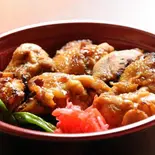 とり焼き丼（とり亀 本八幡本店）