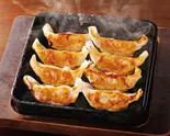 特製！！鉄鍋餃子（魚民 吉塚東口駅前店）