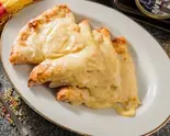 Cheese nan チーズナン（インドネパール料理MARINA）