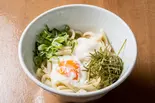 とろ玉うどん(冷)（うどん屋 どん伝）