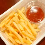 フライドポテト〜冷たいチリソースを添えて（中国料理 品珍酒家 大和店）
