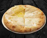チーズナン Cheese Naan（インド料理 ニューデリ）