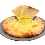 チーズナン cheese nan（アシアンダイニング＆バ-タンドリーキッチンメラ）