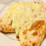 チーズナン cheese nann（本格インドカレー door）