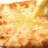 チーズナン Cheese Naan（Satkar）