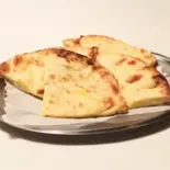 チーズナン（Curry House MUMBAI 松戸店）