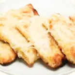 チーズナン(本場インド料理 SAHARA)