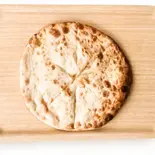 チーズナン（インドレストラン ガネーシャ上杉店）