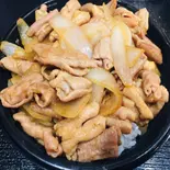 ホルモン丼(ゴールデン酒場SANGO-YA)