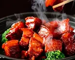 石鍋豚肉醤油煮込み/石锅西香红烧肉（禧秀全）