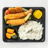 海老フライとカニクリームコロッケ弁当（お弁当とスイーツの曲水堂）