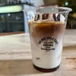 アイスモカラテ（ショートケーキ専門店ゴールデンチャイルドカフェ）