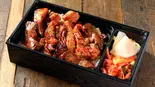 ホルモンミックス弁当（焼肉犇(ウシサン)）
