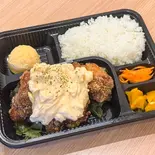 チキン南蛮弁当(肉タレ屋 なんばBAL店)