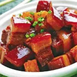 紅燒肉【豚バラ肉の醤油煮込】(みかね中華食堂)