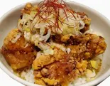ネギ塩から揚げ丼（唐揚げ総本家 から丸 成増店）