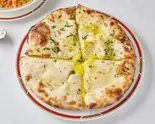 チーズナン Cheese Naan（Priya）