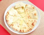 チーズナン Cheese Naan(よろこんで)