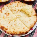 チーズナン Cheese Naan(Indian Restaurant SWAGAT 仙川店)