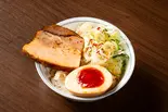 ミニチャー玉丼（つけめんさなだ 千住本店）
