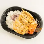 餃子ライス（ミレットロード くにたちカフェ）