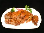 醤油漬け鴨肉（楊銘宇 黄燜鶏米飯 高田馬場店）