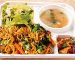 ネパールチャウメン弁当 - Nepali Chowmin Box（アジアンレストラン＆バー ハルカ 上野の森さくらテラス店）