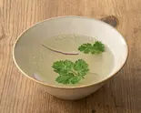 チキンスープ Chicken Soup(東京スパイス飯 チキンオーバーライス WHITE YELLOW 糀谷)