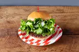 季節限定★スーパーレタスバーガー/The 100% Super Lettuce  Burger（JB’s TOKYO 府中店）