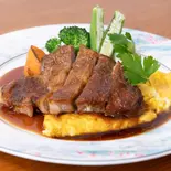 ポークジンジャー＆ふわとろオムレツ（洋食 ゆう）