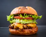アボカドチーズバーガー Avocado Cheeseburger(SHOGUN BURGER 心斎橋店)