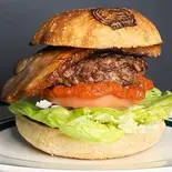 ベーコンバーガー（BURGER FUJINO）