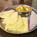 ハニーチーズナンセット Honye Cheese Nan Set（ロヒットナンカレーハウス）