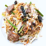 牛肉の黒コショウ焼きそば【黑胡椒牛肉炒面】(中華料理 聚楽園)