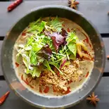 担々麺(黒)（荻窪らーめん栄龍軒）