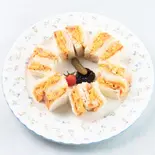 海老とトマトのオムレツのサンドウィッチ（カフェ ロッビア）